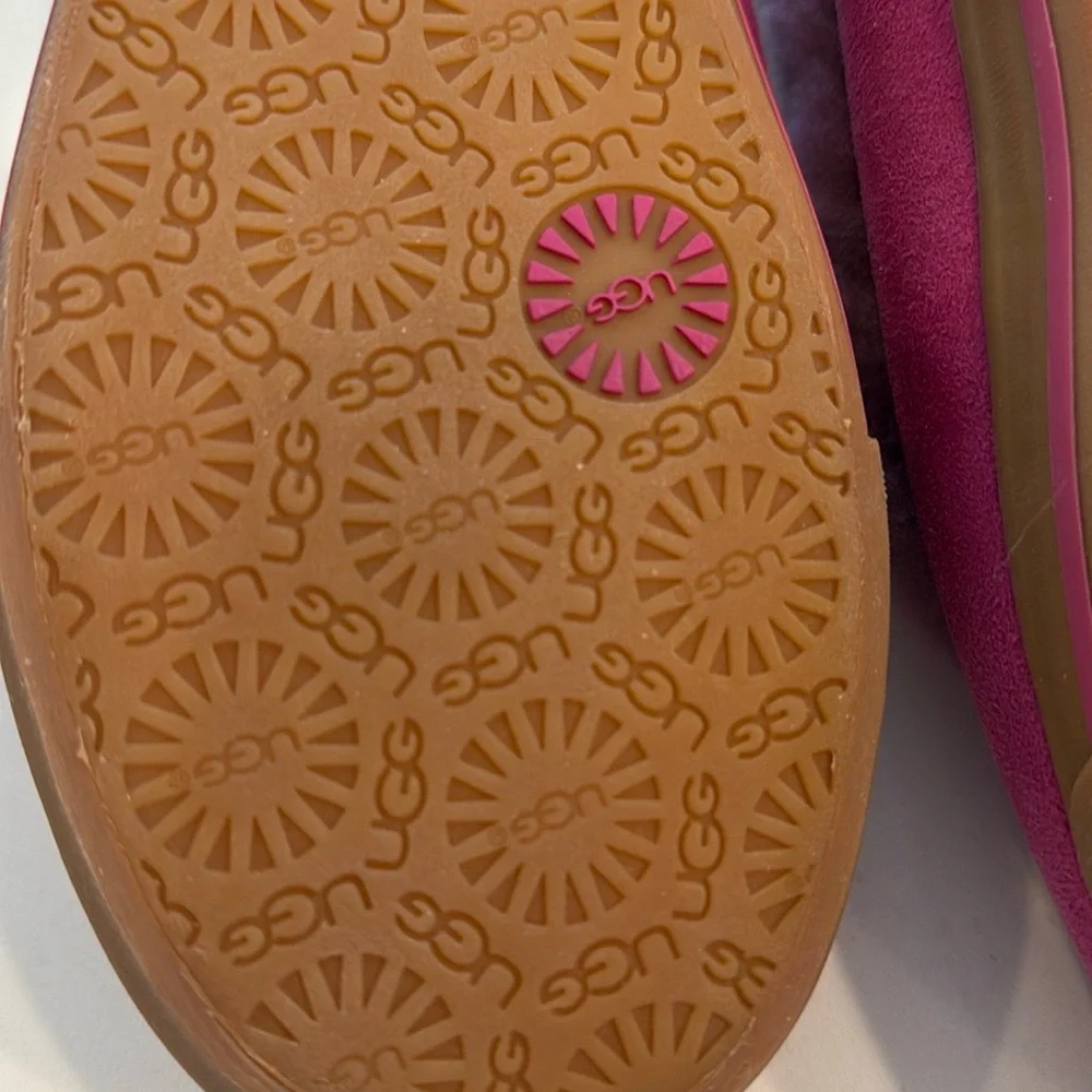 UGG Fuchsia Furry Slippers - Picture 4 of 7